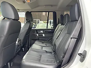 Used 2017 Land Rover Discovery 4 Graphite White - Interior and Exterior details 13