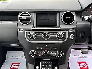 Used 2017 Land Rover Discovery 4 Graphite White - Interior and Exterior details 15