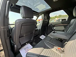 Used 2017 Land Rover Discovery Hse Ammonite Grey - Interior and Exterior details 17