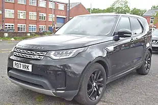 Used 2017 Land Rover Discovery Hse Black - Interior and Exterior details 12