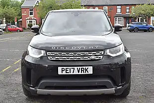 Used 2017 Land Rover Discovery Hse Black - Interior and Exterior details 17