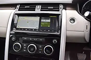 Used 2017 Land Rover Discovery Hse Black - Interior and Exterior details 9