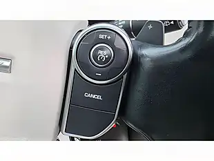 Used 2017 Land Rover Discovery Hse Black - Interior and Exterior details 13