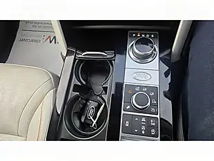Used 2017 Land Rover Discovery Hse Black - Interior and Exterior details 16