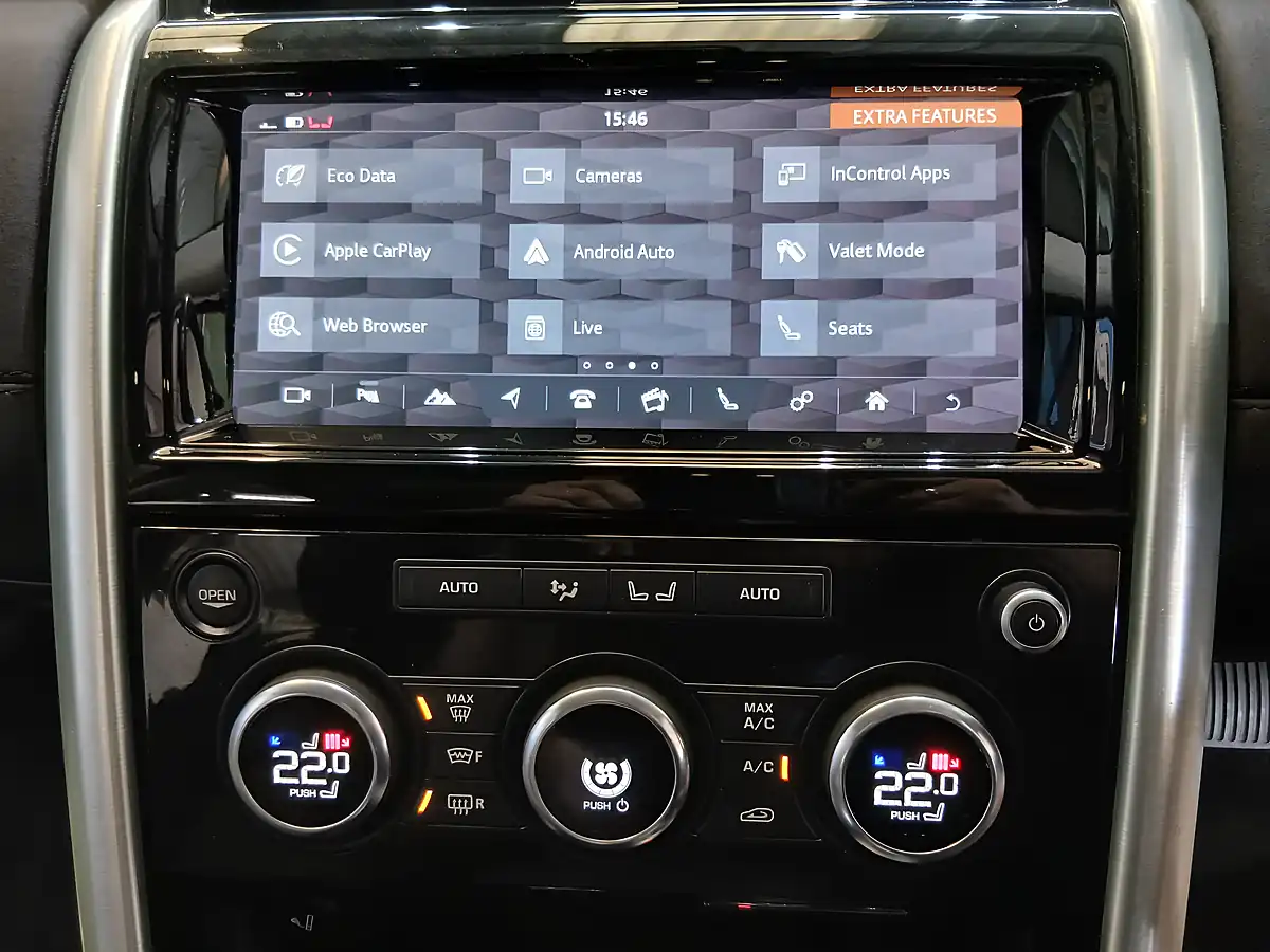 Used 2017 Land Rover Discovery Hse Black - Interior and Exterior details 12