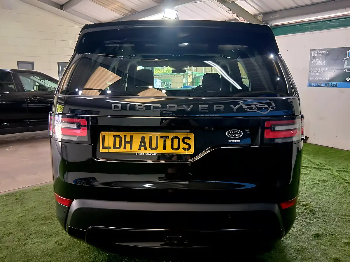 Used 2017 Land Rover Discovery Hse Black - Interior and Exterior details 4