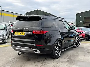 Used 2017 Land Rover Discovery Hse Black - Interior and Exterior details 10