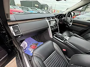 Used 2017 Land Rover Discovery Hse Black - Interior and Exterior details 12