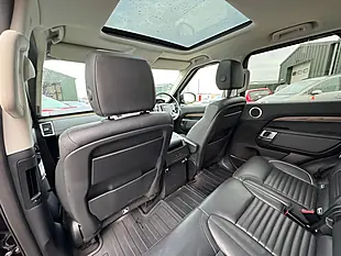 Used 2017 Land Rover Discovery Hse Black - Interior and Exterior details 17