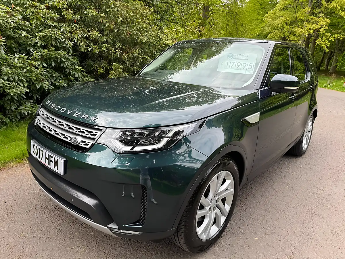 Used 2017 Land Rover Discovery Hse Green - Interior and Exterior details 8