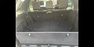 Used 2017 Land Rover Discovery Hse Green - Interior and Exterior details 11