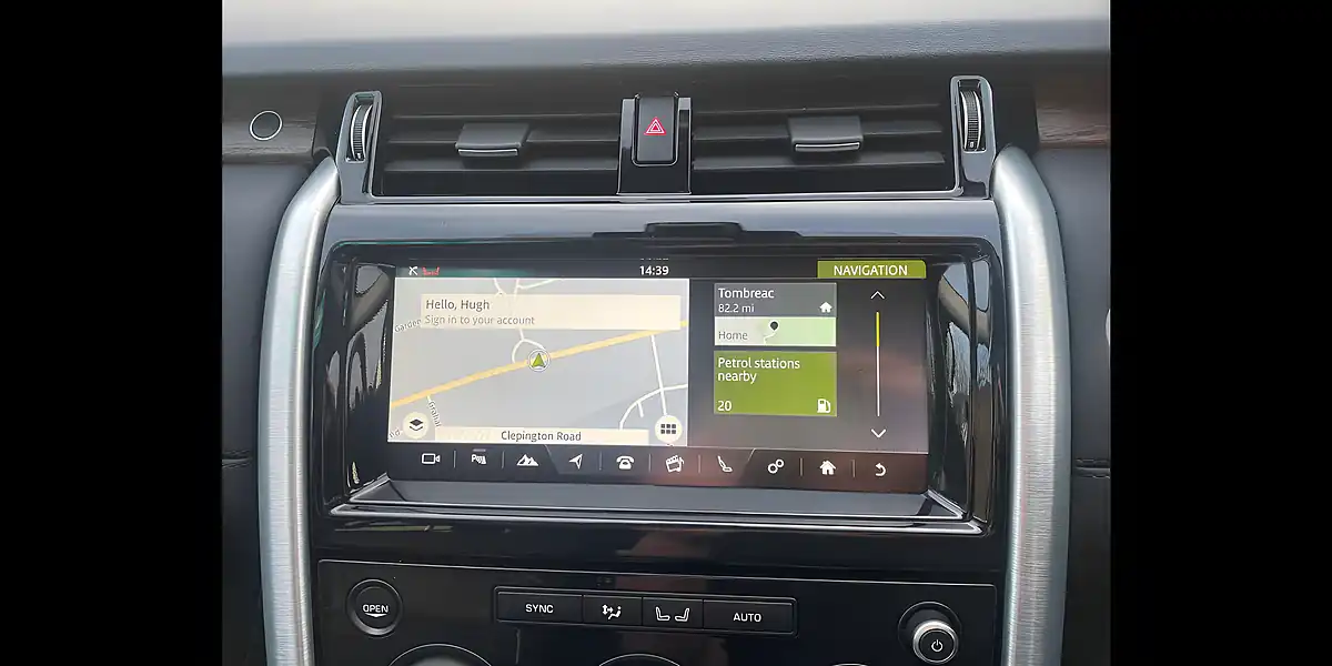 Used 2017 Land Rover Discovery Hse Green - Interior and Exterior details 20