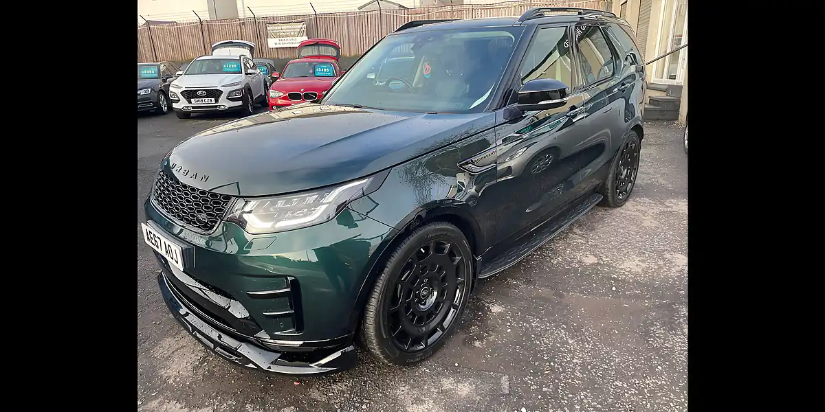 Used 2017 Land Rover Discovery Hse Green - Interior and Exterior details 7