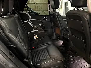 Used 2017 Land Rover Discovery Hse Grey - Interior and Exterior details 18