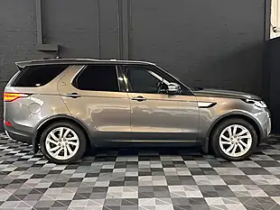Used 2017 Land Rover Discovery Hse Grey - Interior and Exterior details 3
