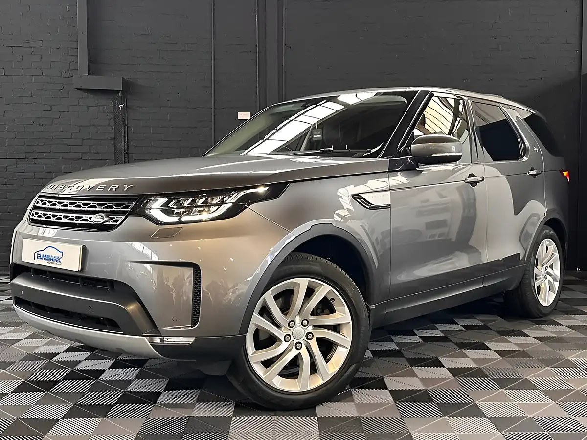 Used 2017 Land Rover Discovery Hse Grey - Interior and Exterior details 4
