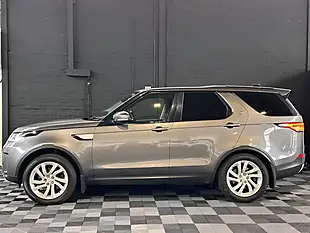 Used 2017 Land Rover Discovery Hse Grey - Interior and Exterior details 6