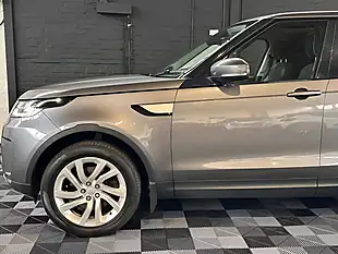 Used 2017 Land Rover Discovery Hse Grey - Interior and Exterior details 8