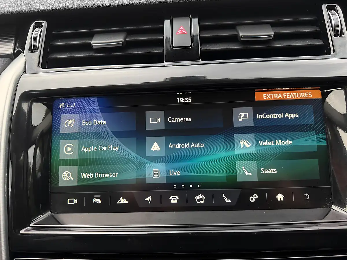 Used 2017 Land Rover Discovery Hse Grey - Interior and Exterior details 18