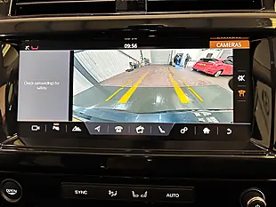 Used 2017 Land Rover Discovery Hse Grey - Interior and Exterior details 15