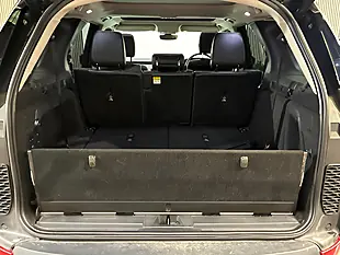Used 2017 Land Rover Discovery Hse Grey - Interior and Exterior details 16
