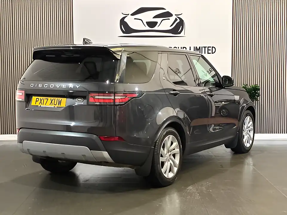 Used 2017 Land Rover Discovery Hse Grey - Interior and Exterior details 4