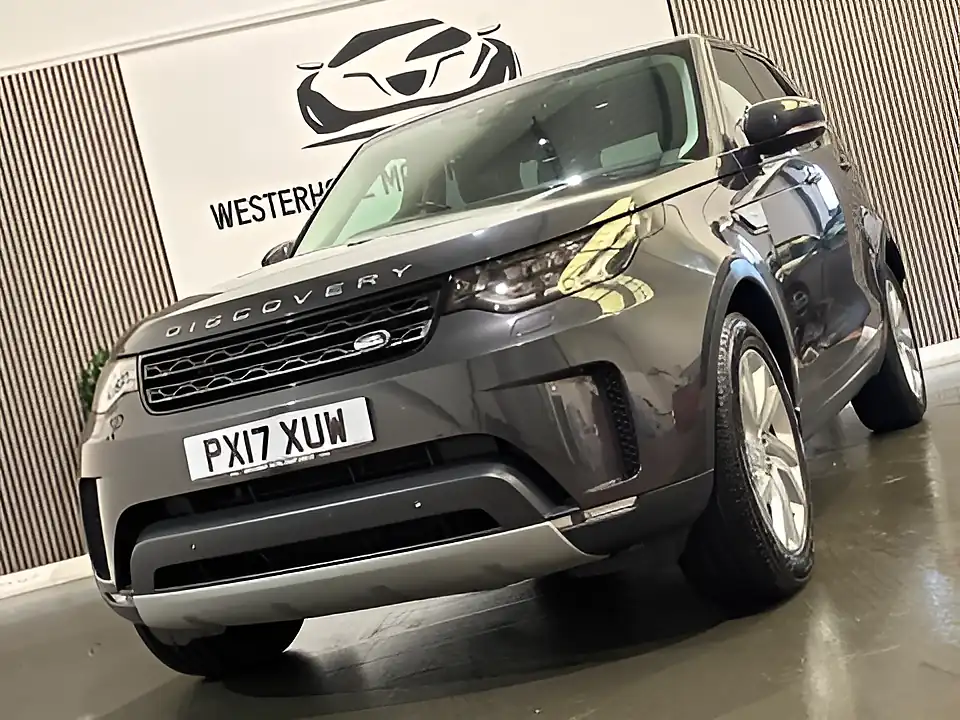 Used 2017 Land Rover Discovery Hse Grey - Interior and Exterior details 6