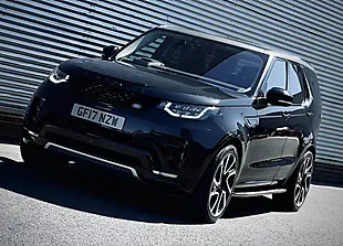 Used 2017 Land Rover Discovery Hse Luxury Black - Interior and Exterior details 3