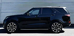 Used 2017 Land Rover Discovery Hse Luxury Black - Interior and Exterior details 8
