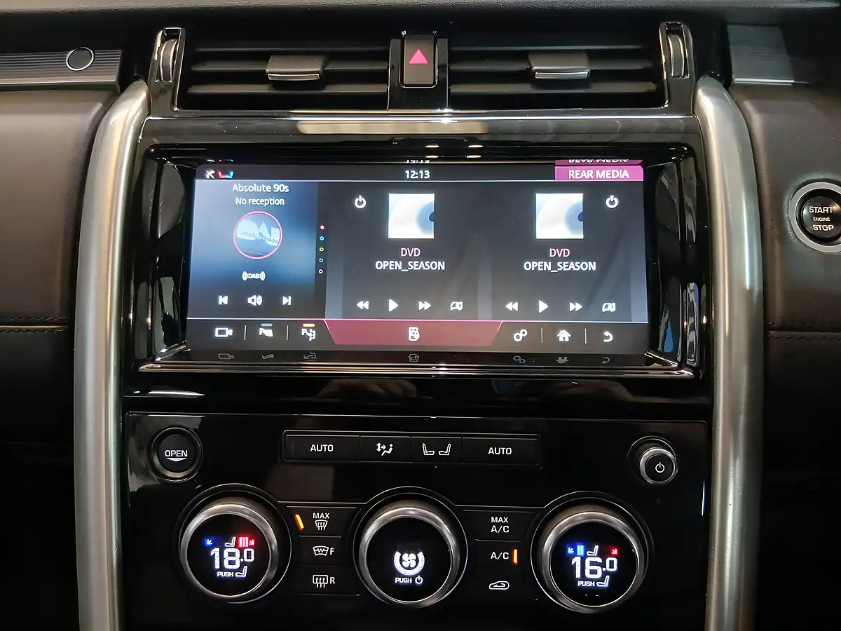 Used 2017 Land Rover Discovery Hse Luxury Blue - Interior and Exterior details 14