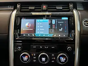 Used 2017 Land Rover Discovery Hse Luxury Blue - Interior and Exterior details 15