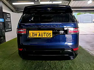 Used 2017 Land Rover Discovery Hse Luxury Blue - Interior and Exterior details 4
