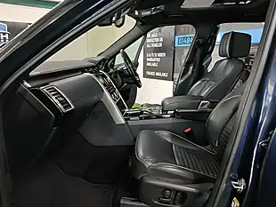 Used 2017 Land Rover Discovery Hse Luxury Blue - Interior and Exterior details 7