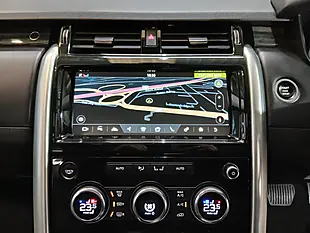 Used 2017 Land Rover Discovery Hse Luxury Grey - Interior and Exterior details 14
