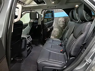 Used 2017 Land Rover Discovery Hse Luxury Grey - Interior and Exterior details 19