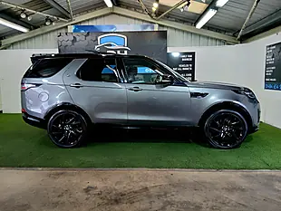 Used 2017 Land Rover Discovery Hse Luxury Grey - Interior and Exterior details 2