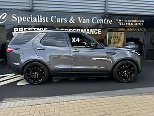 Used 2017 Land Rover Discovery Hse Luxury Waitomo Grey - Interior and Exterior details 4