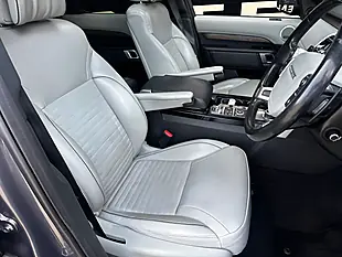 Used 2017 Land Rover Discovery Hse Luxury Waitomo Grey - Interior and Exterior details 7