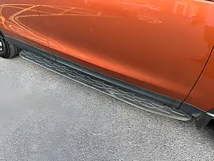 Used 2017 Land Rover Discovery Hse Opal Orange - Interior and Exterior details 12