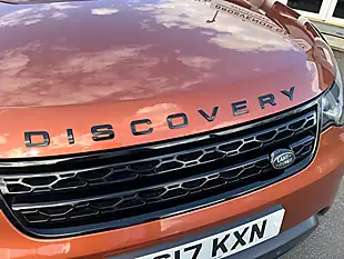 Used 2017 Land Rover Discovery Hse Opal Orange - Interior and Exterior details 9