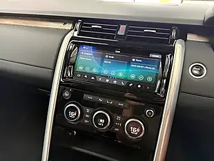 Used 2017 Land Rover Discovery Hse Red - Interior and Exterior details 4