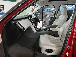 Used 2017 Land Rover Discovery Hse Red - Interior and Exterior details 10