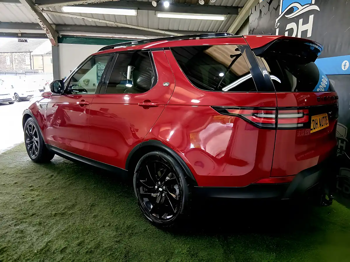 Used 2017 Land Rover Discovery Hse Red - Interior and Exterior details 5