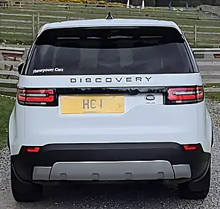 Used 2017 Land Rover Discovery Hse White - Interior and Exterior details 5