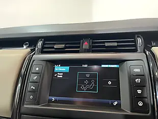Used 2017 Land Rover Discovery Se Black - Interior and Exterior details 19