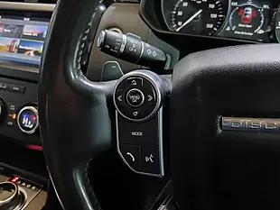 Used 2017 Land Rover Discovery Se Grey - Interior and Exterior details 13