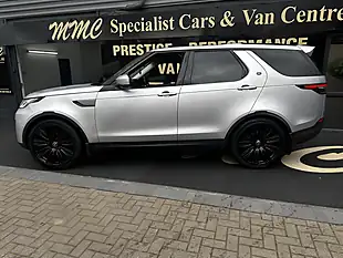 Used 2017 Land Rover Discovery Se Indus Silver - Interior and Exterior details 5