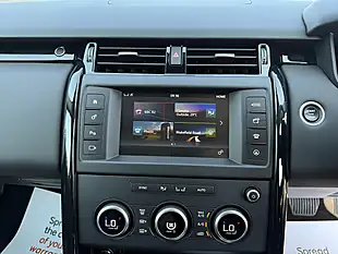 Used 2017 Land Rover Discovery Se Silver - Interior and Exterior details 12