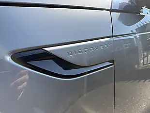 Used 2017 Land Rover Discovery Se Silver - Interior and Exterior details 8