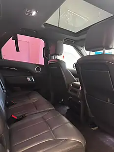Used 2017 Land Rover Discovery Se White - Interior and Exterior details 8